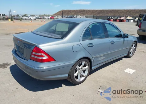 2007 Mercedes-Benz C 230 Sport from USA, damaged, VIN WDBRF52H77F924222